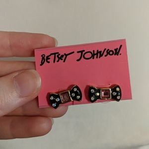 NWOT Betsey Johnson Bow Earrings